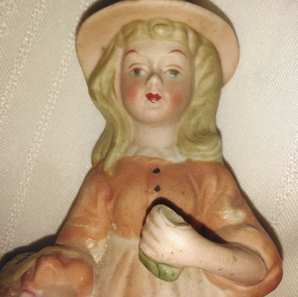 Vintage ceramic girl